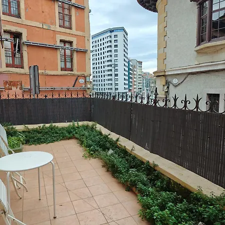 Terraza Privada Con Vistas Al Puerto Deportivo - Cimadevilla *