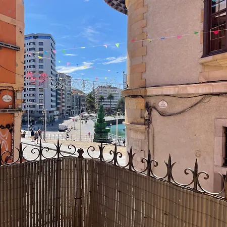 Daire Terraza Privada Con Vistas Al Puerto Deportivo - Cimadevilla
