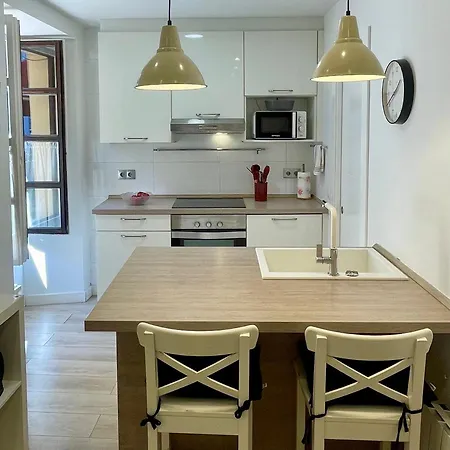 Terraza Privada Con Vistas Al Puerto Deportivo - Cimadevilla Daire *