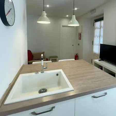 Terraza Privada Con Vistas Al Puerto Deportivo - Cimadevilla Daire